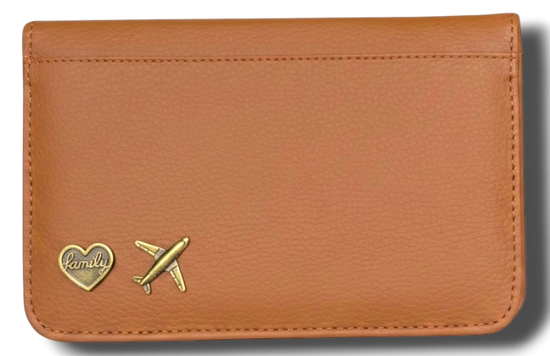 COMBO FAMILY TRIP - Family Pouch para 4 ou 6 passaportes + 2 PINS - Família de 4